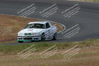 media/May-04-2024-Lucky Dog Racing (Sat) [[d39539b3f3]]/Race Pics/1015am (Turn 2)/